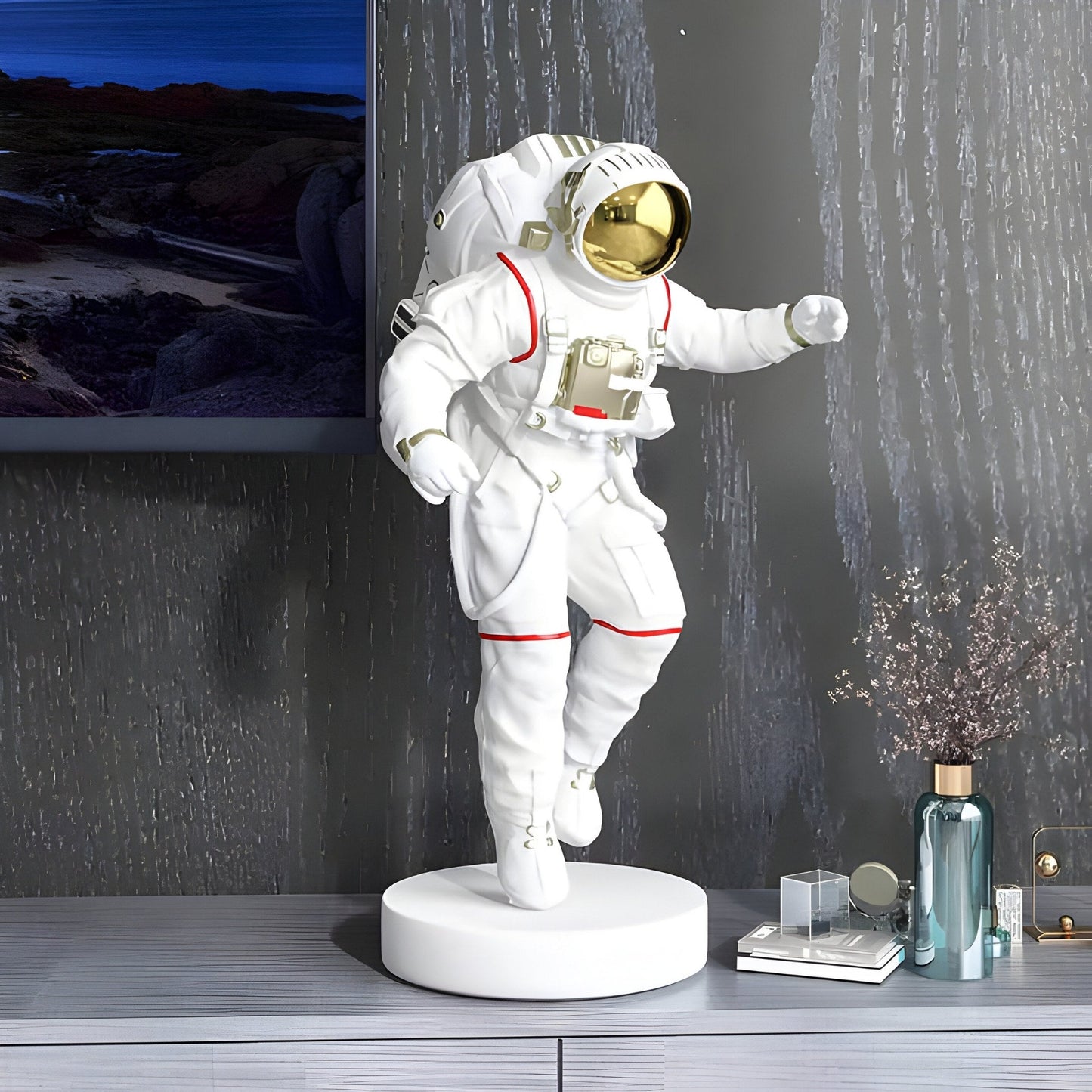 Kleine weiße Weltraum-Astronauten-Explorer-Skulptur - 63 cm